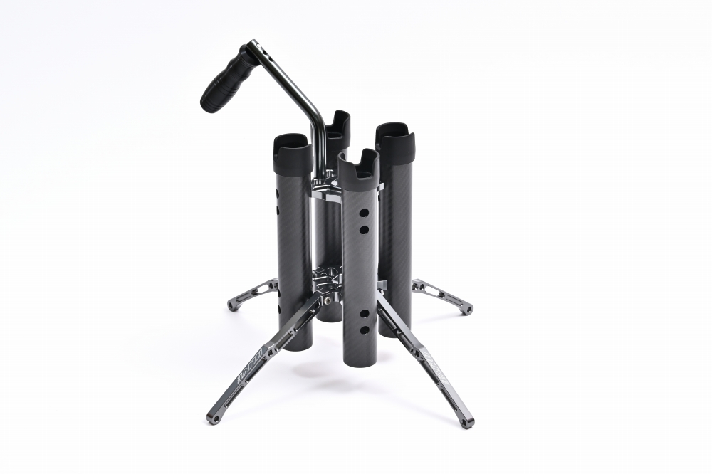 ロッドスタンド　FORCE “フォース” マットカーボン ホルダー4本仕様